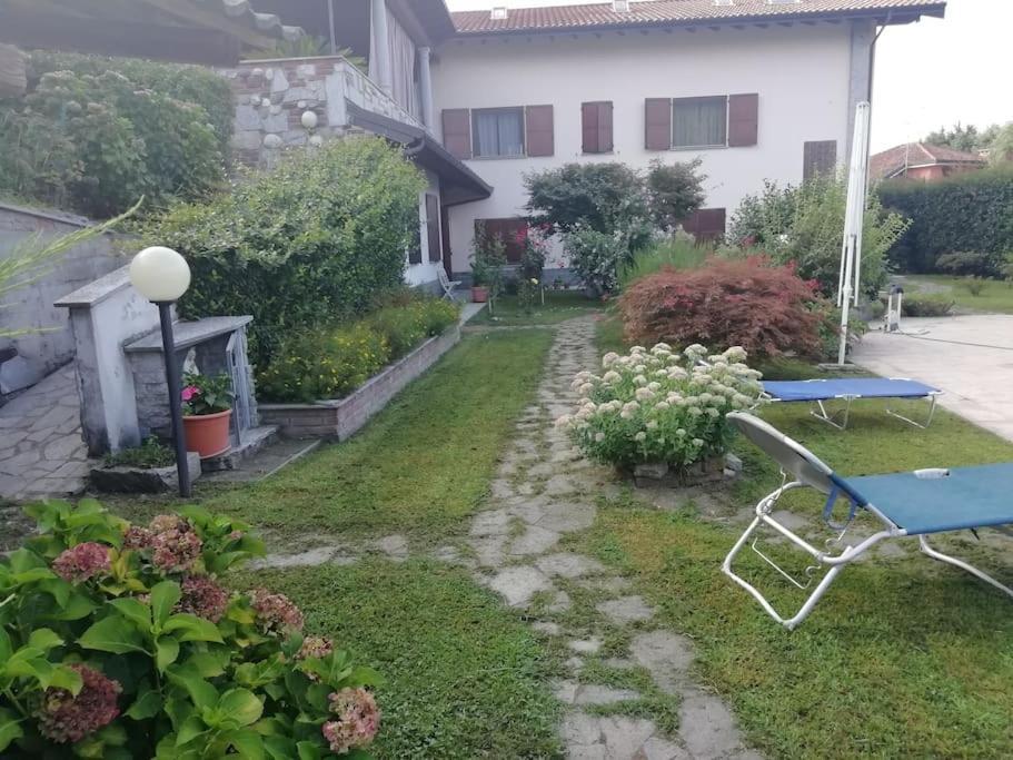 Un Bell Incontro Borgo Ticino Exterior foto