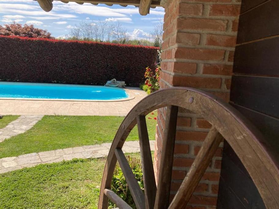 Un Bell Incontro Borgo Ticino Exterior foto